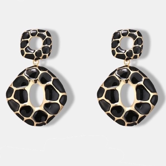 Anthropologie Jewelry - SAFARI earrings in giraffe print